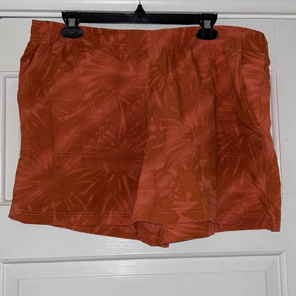 XL Columbia women’s active swimming shorts